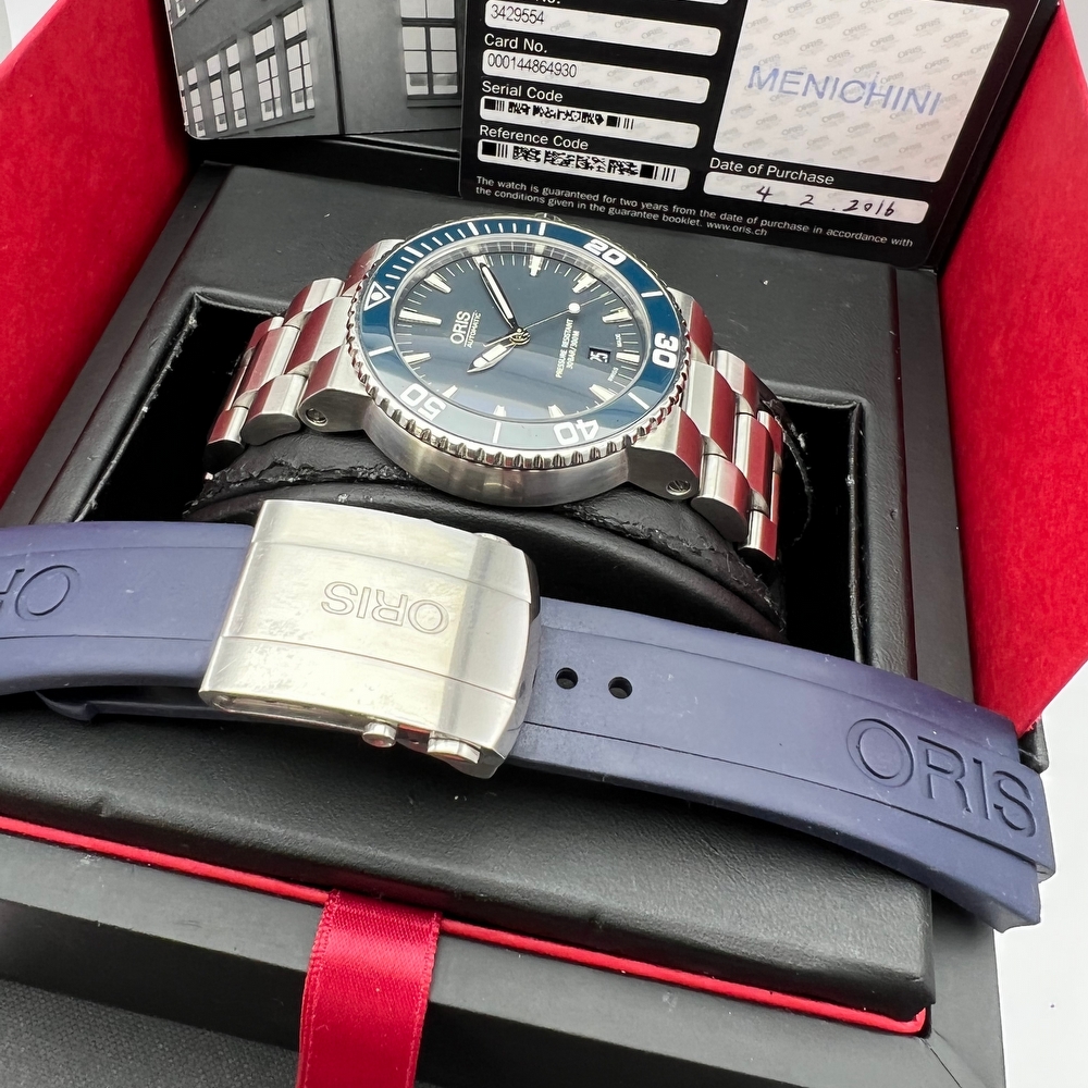 Oris Aquis Date Blue Steel and Rubber 