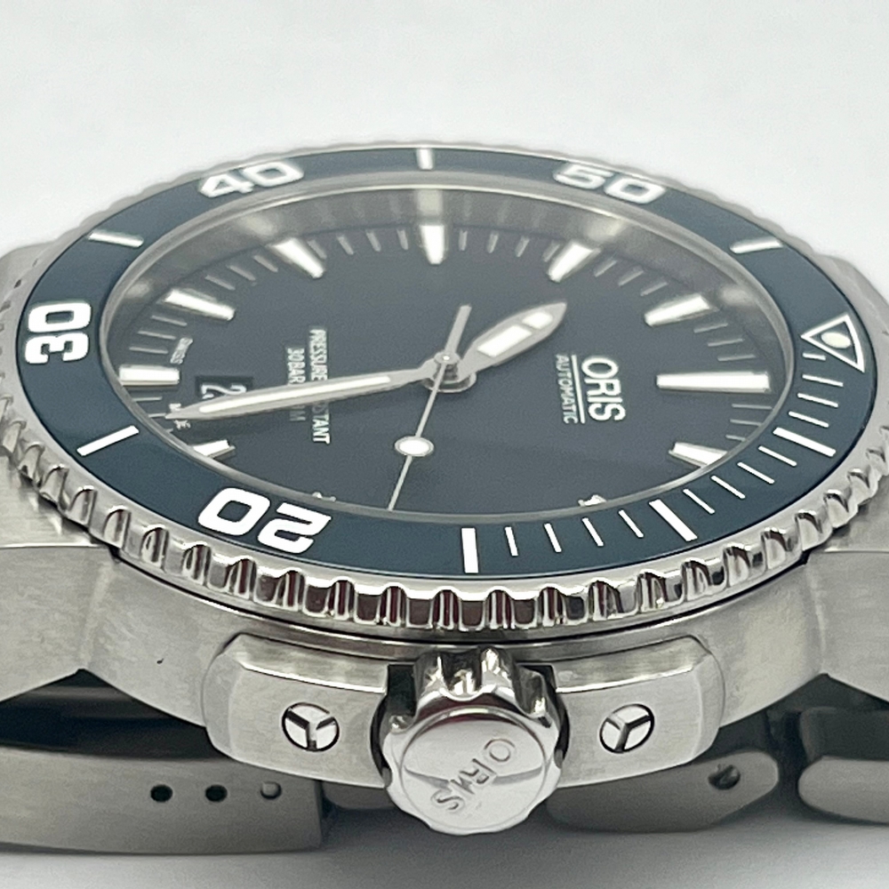 Oris Aquis Date Blue Steel and Rubber 