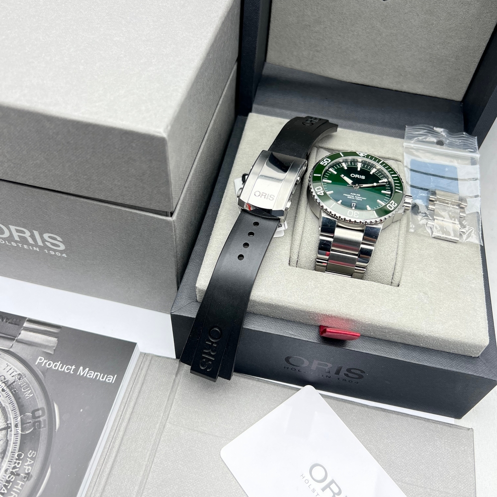 Oris Aquis Green