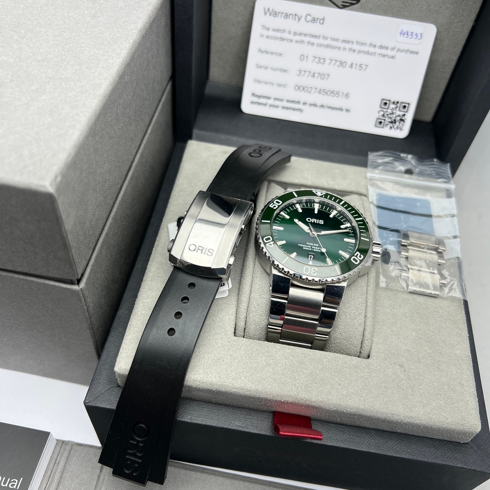 Oris Aquis Green