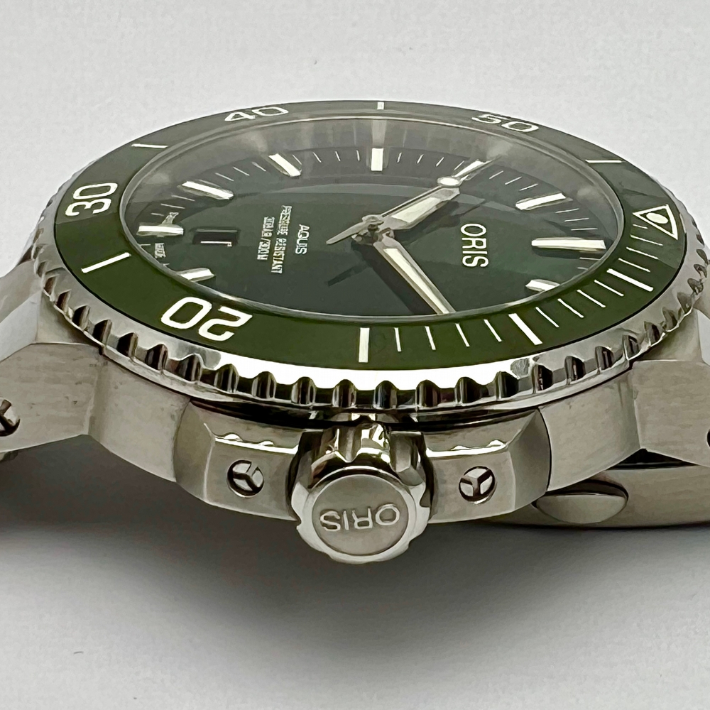 Oris Aquis Green