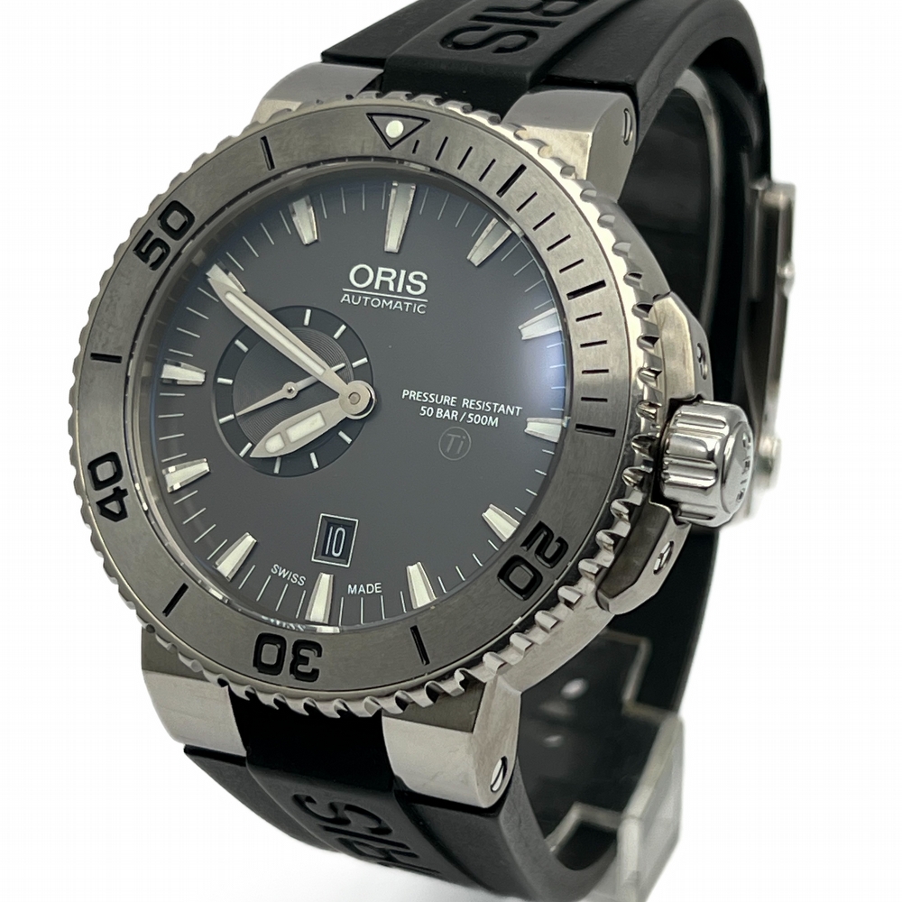 Oris Aquis Titan Small Second