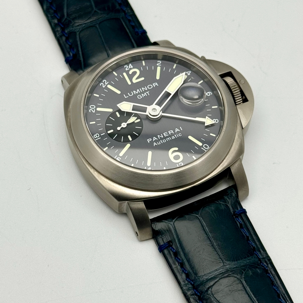 Panerai Luminor GMT Titanium