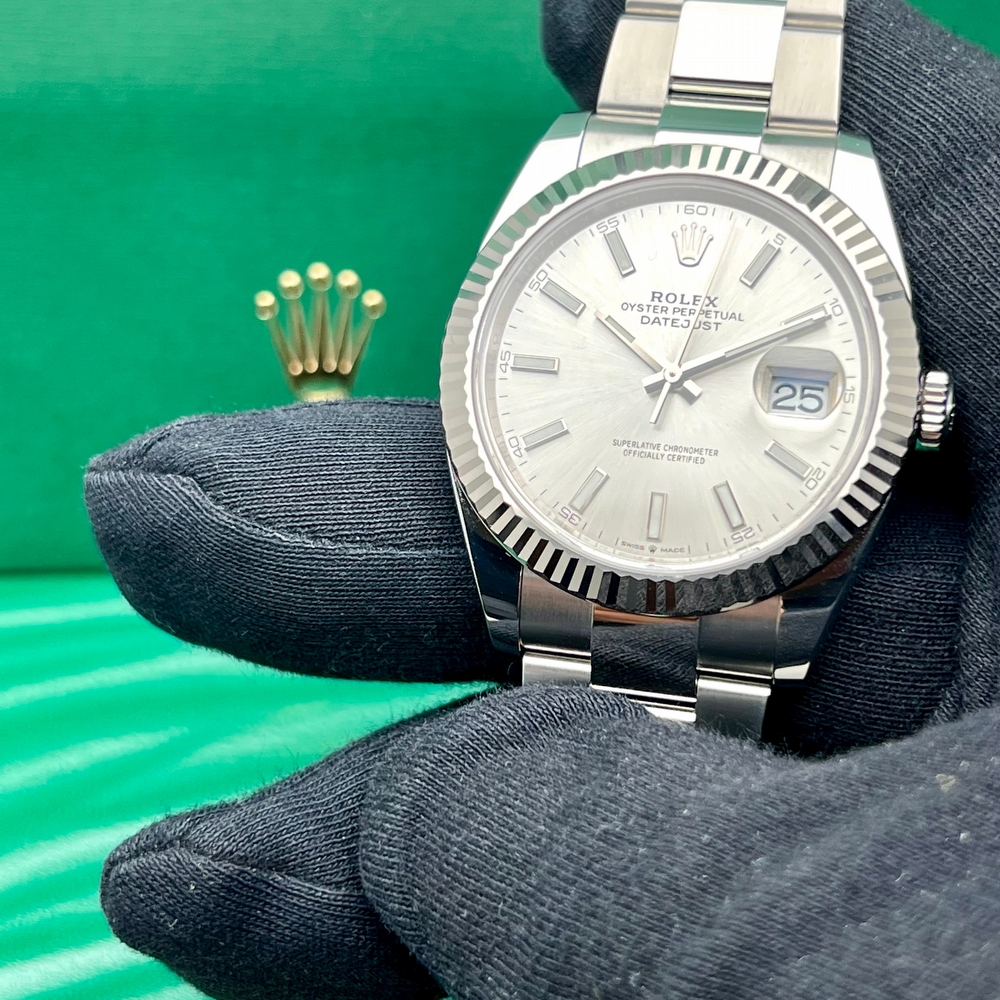 ROLEX DATEJUST 41 FLUTED SILVER DIAL