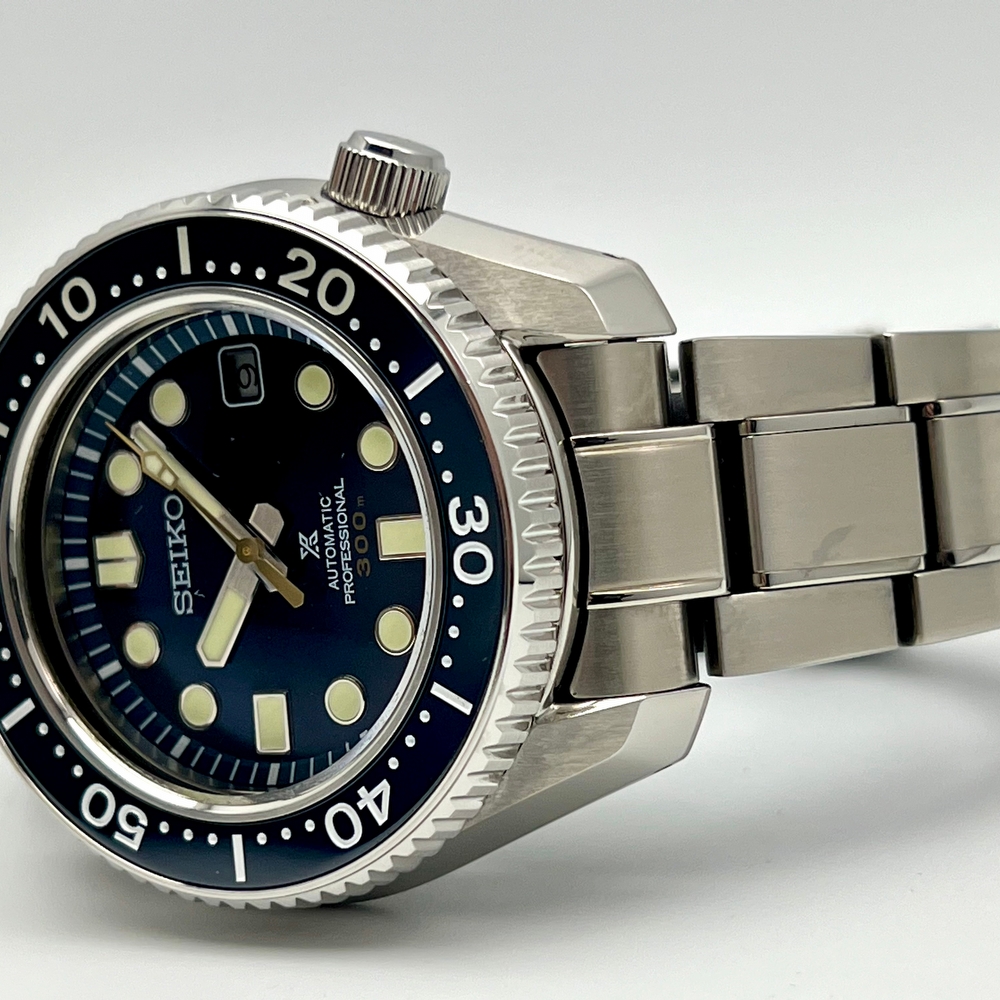 Seiko MarineMaster 300 Blue