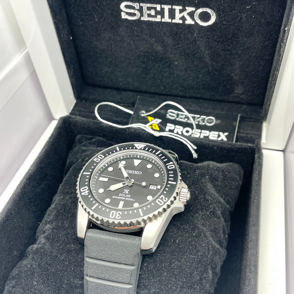 Seiko Solar Diver SNE573P1