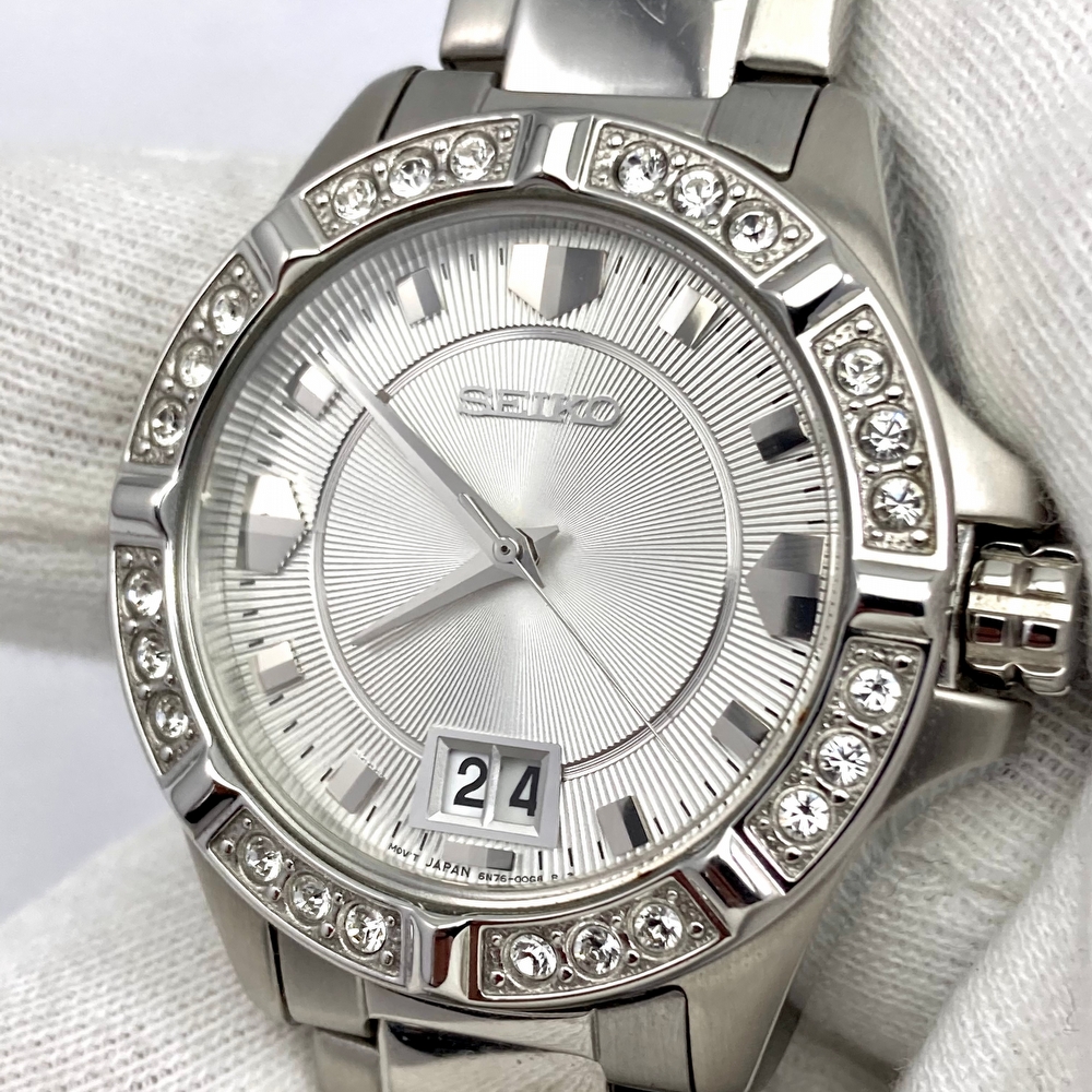 Seiko Lady Date Swarovski Crystals 