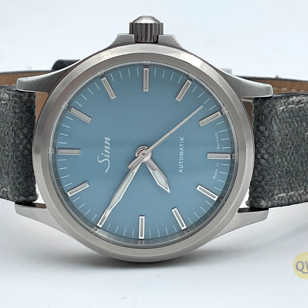 Sinn 556 aquamarine blue Limited Edition