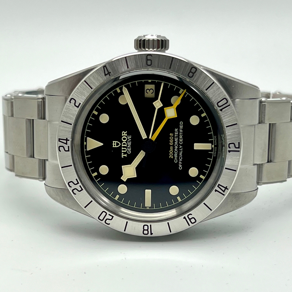 Tudor Black Bay Pro 