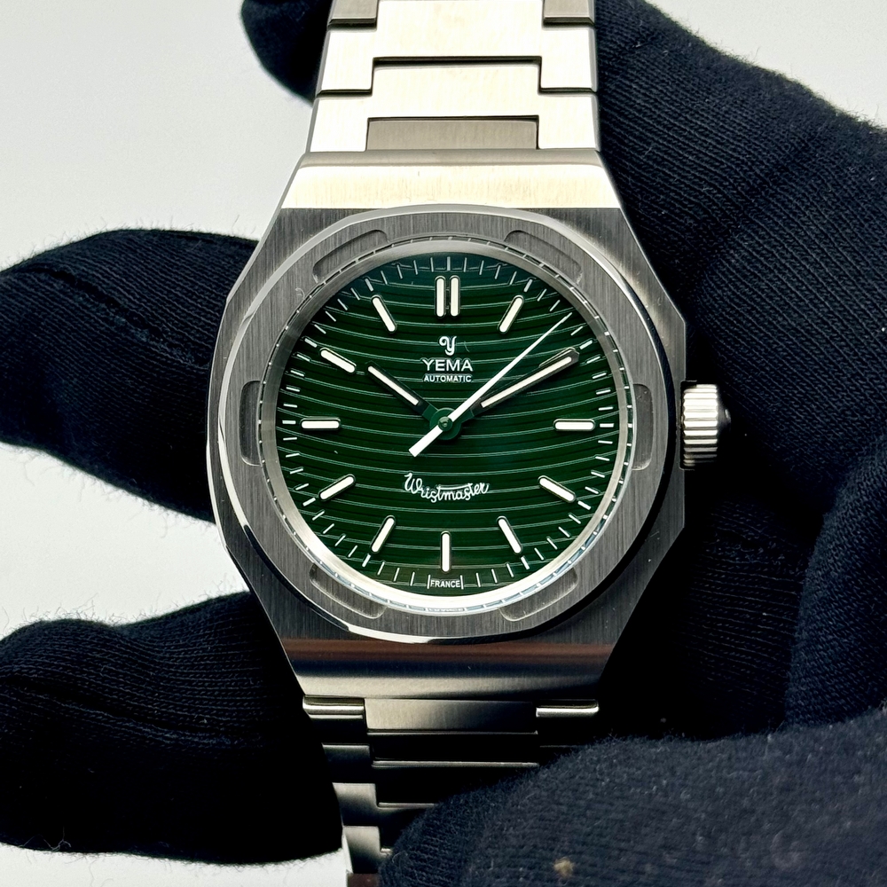 Yema Wristmaster Traveller Micro-Rotor Limited Edition Green